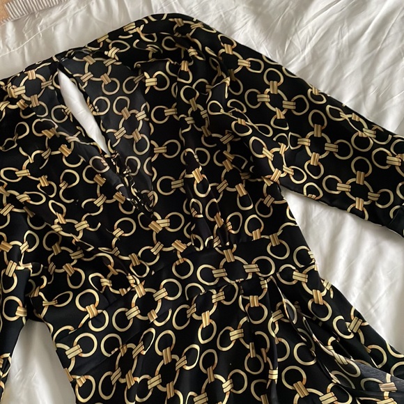 ❌SOLD❌ Printed Neck Tiered Dress - Picture 3 of 5